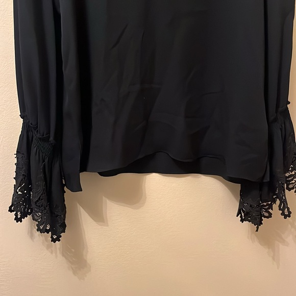 Kobi Halperin black poet blouse with embroidery size medium - Picture 3 of 4